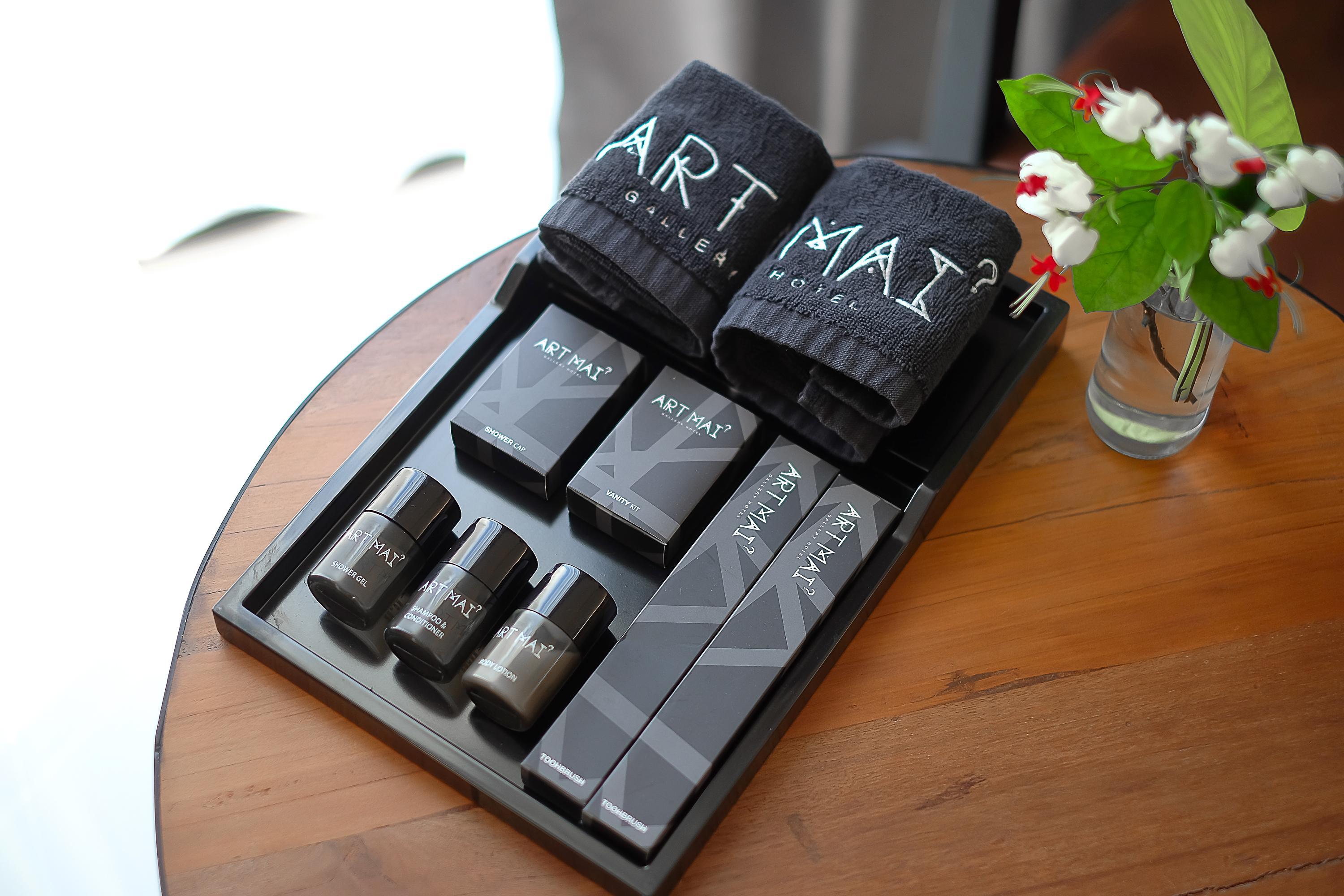 Art Mai Gallery Nimman Hotel Čiang Mai Exteriér fotografie ART of WAX